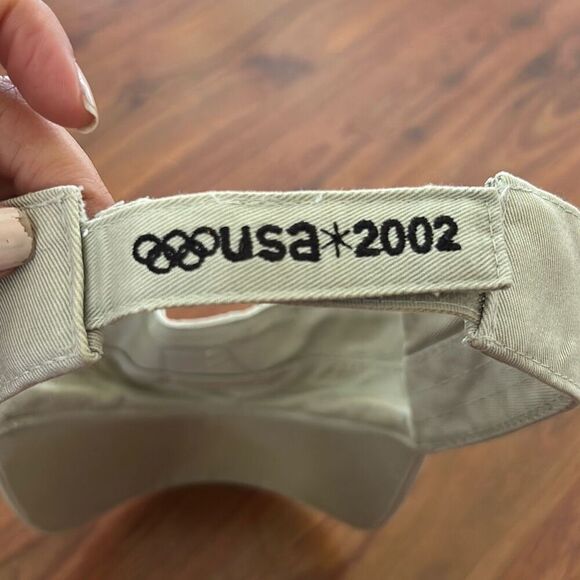 US ski team 2002 spyder visor beige  vintage - Picture 4 of 4
